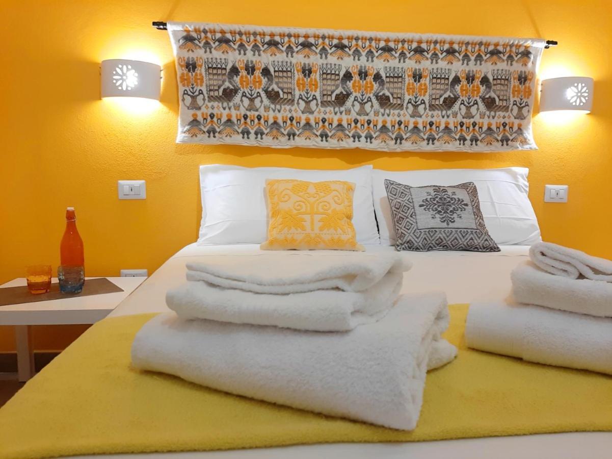Camera Olbia Centro, Vacanze Olbia E Dintorni Hotel Ngoại thất bức ảnh