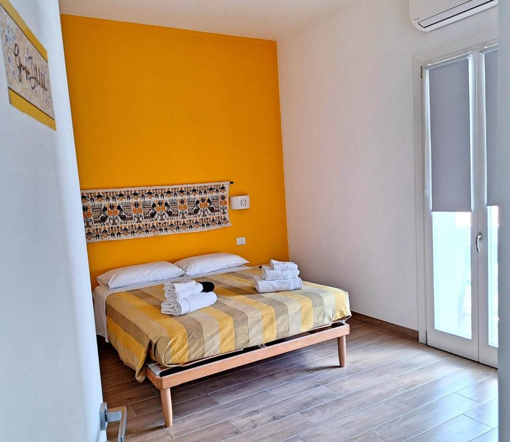 Camera Olbia Centro, Vacanze Olbia E Dintorni Hotel Ngoại thất bức ảnh
